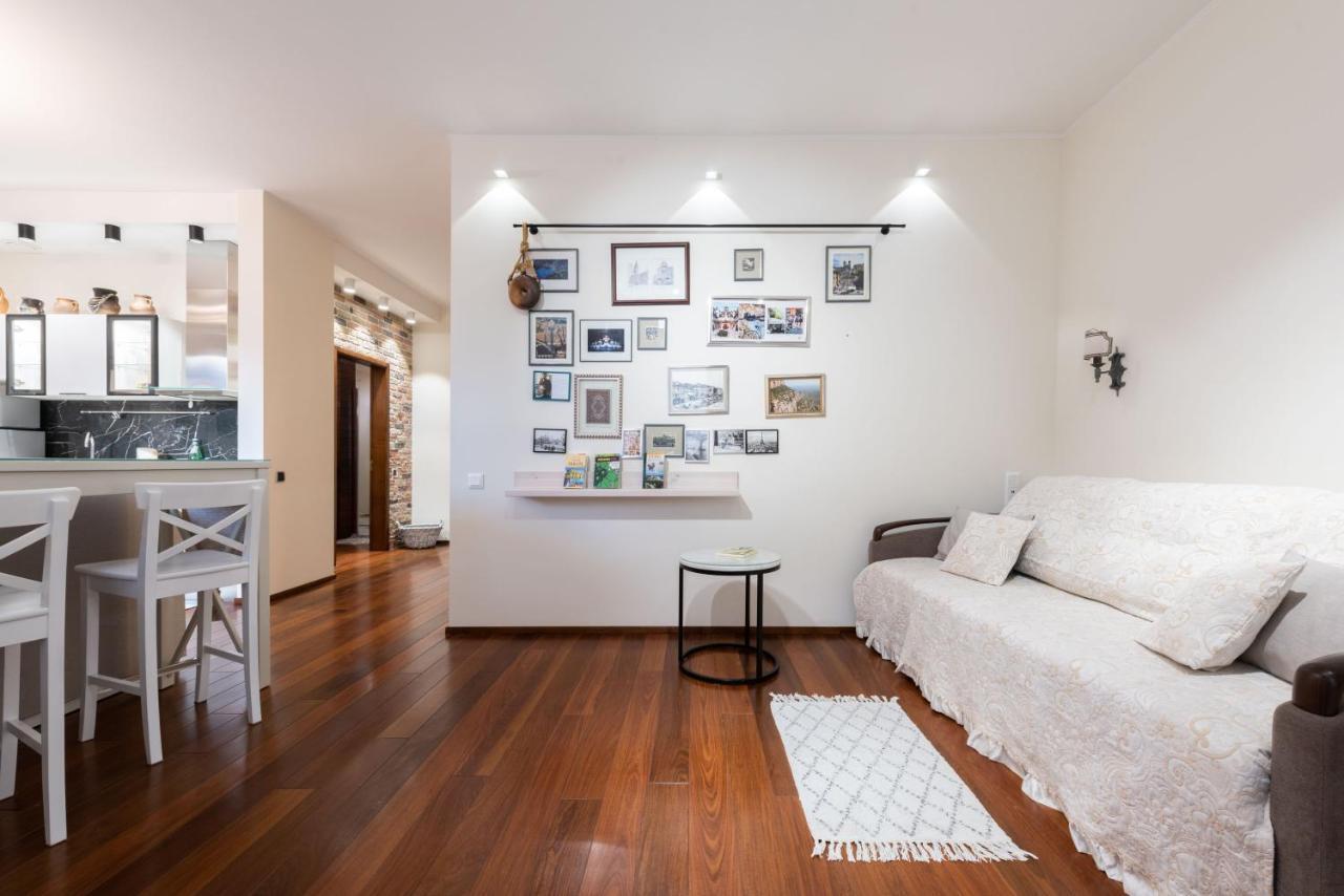 Your Home Away From Home Kiew Exterior foto